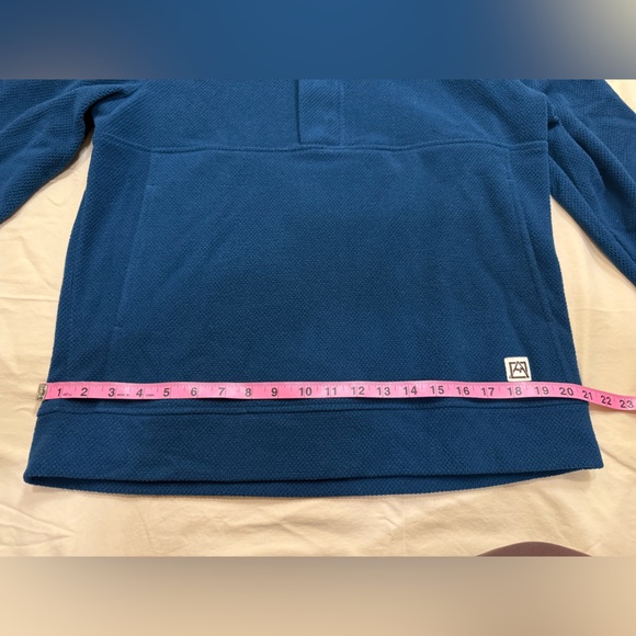 Avalanche Teal Blue pullover - Picture 9 of 12